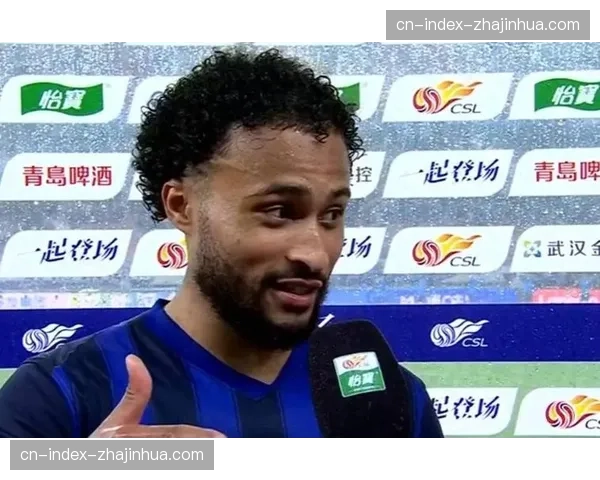武汉三镇贝维斯一射一传统治中场 新10号展现全能组织能力